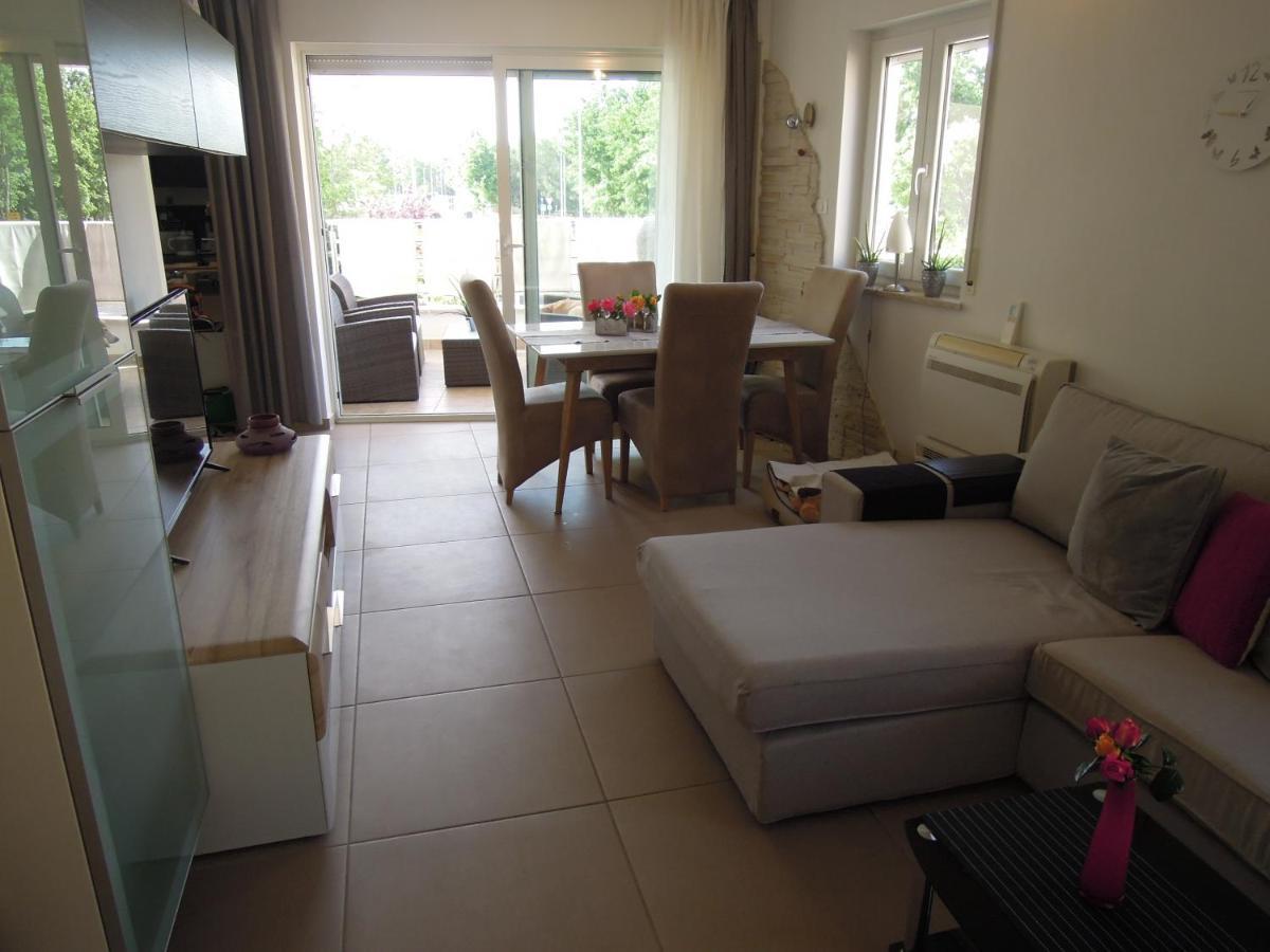 Stella Maris Appartement Umag Luaran gambar